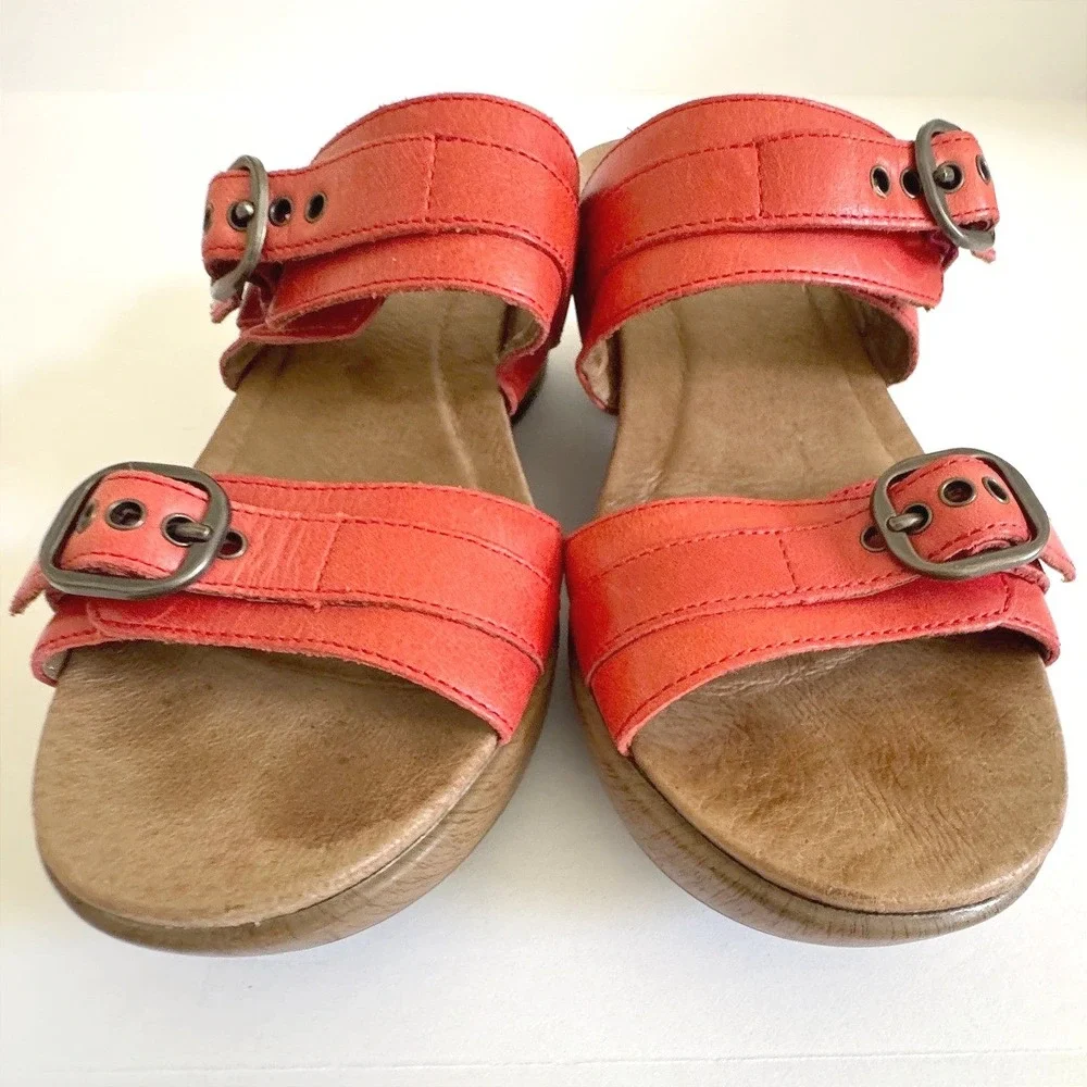 Dansko Jessie Coral Red Leather Clog Sandals Bohemian Chic Size EU/37